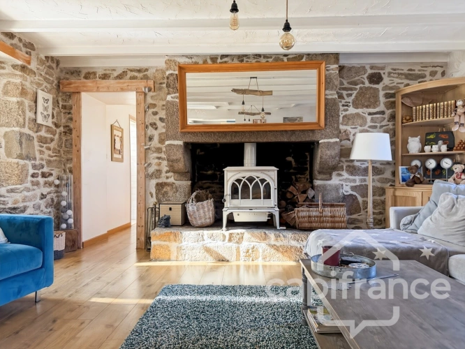 Photos 4 - Rurale - MAISON DE CARACTÈRE À LANNILIS - PROCHE CENTRE - 5 CHAMBRES - VÉRANDA PLEIN SUD, JARDIN ET DÉPENDANCES