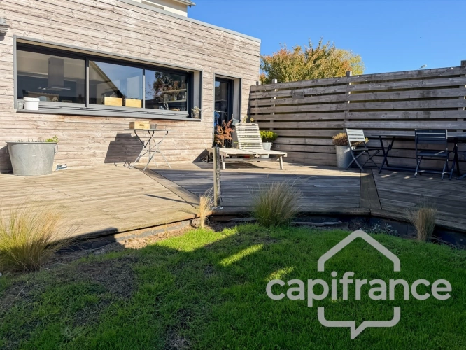 Photos 9 - Rurale - MAISON DE CARACTÈRE À LANNILIS - PROCHE CENTRE - 5 CHAMBRES - VÉRANDA PLEIN SUD, JARDIN ET DÉPENDANCES