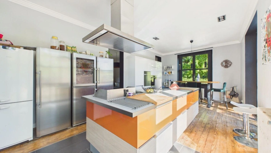 Photos 9 - Prestige - Maison de caractère de 355m² avec piscine  et studio indépendant