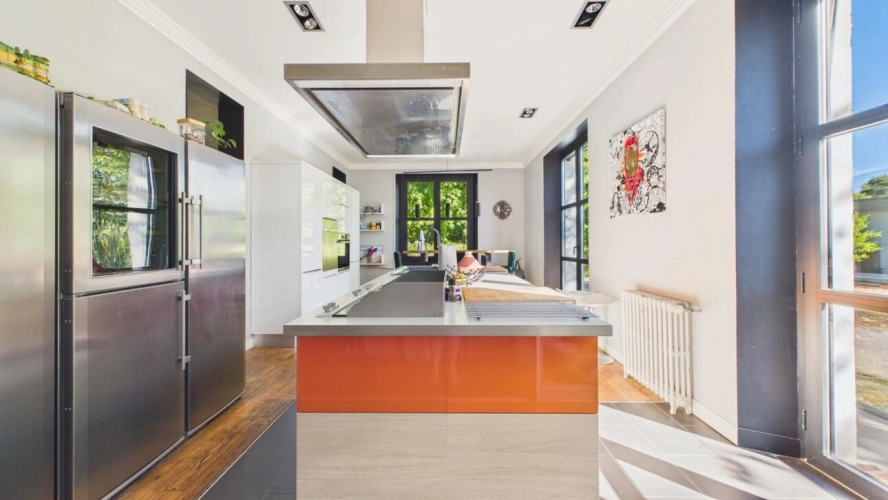Photos 14 - Prestige - Maison de caractère de 355m² avec piscine  et studio indépendant
