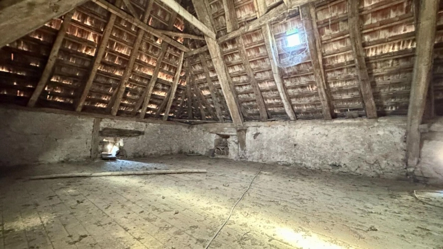 Photos 26 - Rurale - Ancien corps de ferme de village - 5 bâtiments