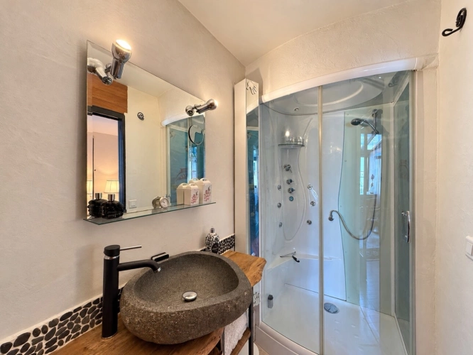 Photos 25 - Équestre - À vendre – Propriété avec maison, installations équestres et piscine à Massongy (74)