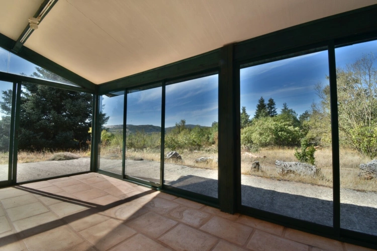 Photos 3 - Prestige - Le domaine dont vous reviez de près de 9 hectares