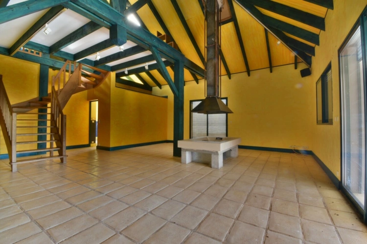 Photos 12 - Prestige - Le domaine dont vous reviez de près de 9 hectares