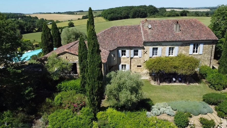 Photos 17 - Rurale - Une somptueuse propriété gasconne, avec une vue imprenable, une piscine à débordement et un court de tennis privé