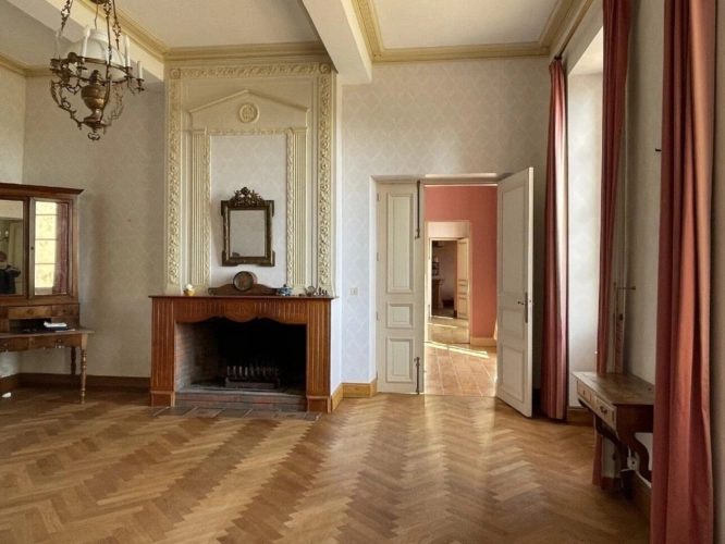 Photos 6 - Prestige - Superbe château avec vue panoramique, élégance et charme