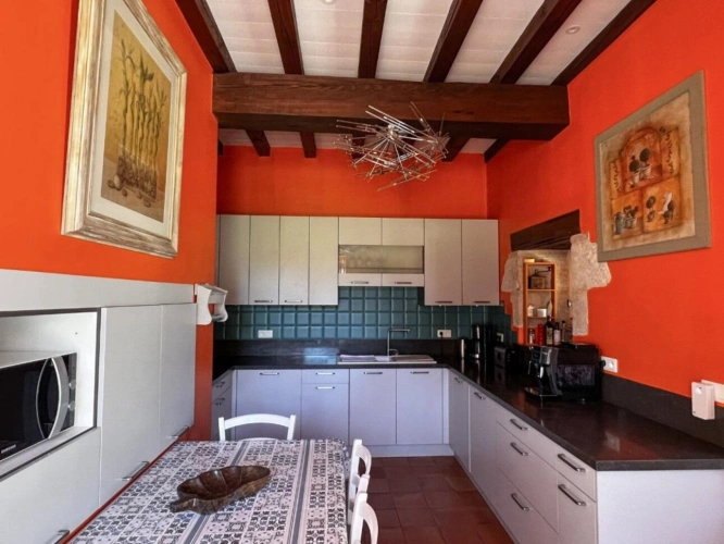 Photos 3 - Touristique - Maison élégante de style chartreuse avec maison d'amis dans un parc privé