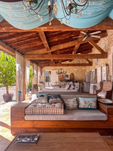 Photos 10 - Touristique - Maison élégante de style chartreuse avec maison d'amis dans un parc privé