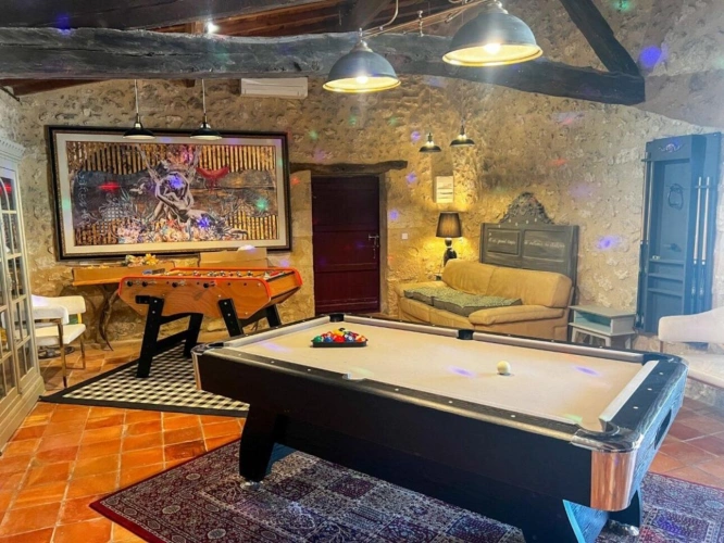Photos 13 - Touristique - Maison élégante de style chartreuse avec maison d'amis dans un parc privé