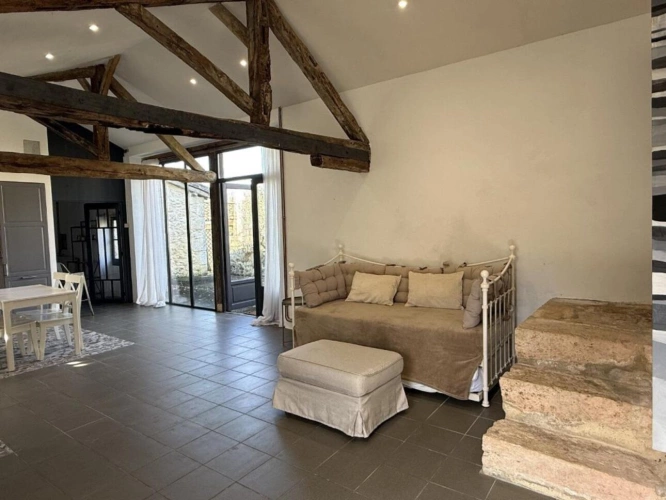 Photos 3 - Prestige - Propriété de campagne de 271m2 avec 5 chambres, piscine et 7896m2 de jardin