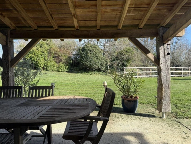 Photos 18 - Prestige - Propriété de campagne de 271m2 avec 5 chambres, piscine et 7896m2 de jardin