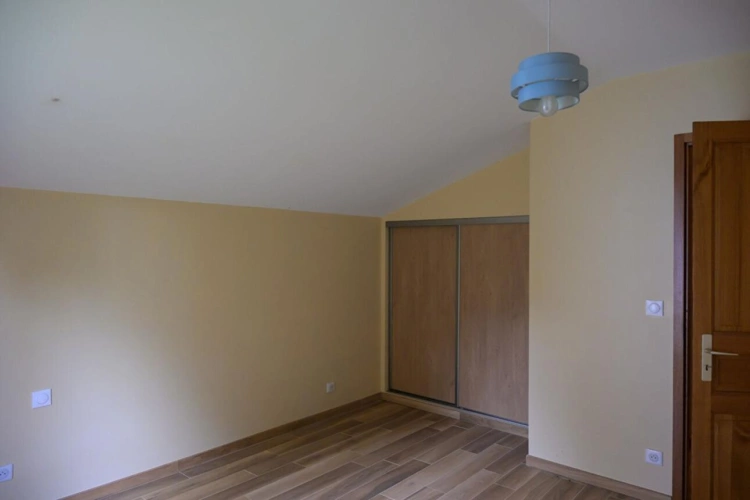 Photos 16 - Rurale - Une ferme de 1859, ses 4 600 m² de parc et sa piscine