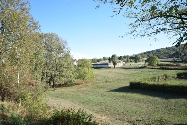 Photos 1 - Prestige - Propriete agricole avec deux maisons, bâtiments et 2,9 hectares de terrain CREOT (71)