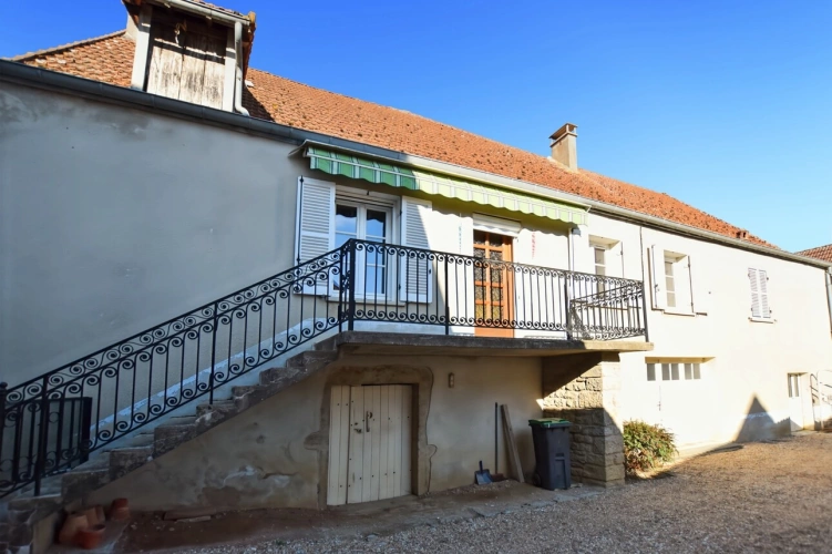 Photos 11 - Prestige - Propriete agricole avec deux maisons, bâtiments et 2,9 hectares de terrain CREOT (71)