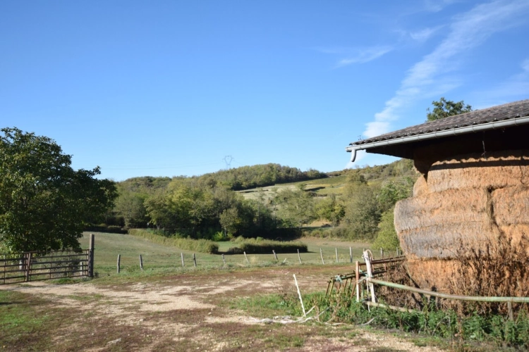 Photos 24 - Prestige - Propriete agricole avec deux maisons, bâtiments et 2,9 hectares de terrain CREOT (71)