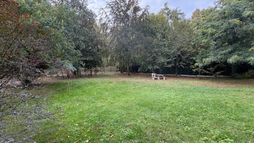 Photos 3 - Prestige - Propriété rare au bord de l'Eau Bourde GRADIGNAN 5 pièces 3 chambres + bureau sur un parc paysager