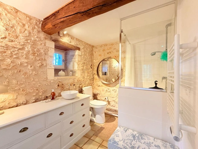 Photos 18 - Prestige - Un grand balcon royale dans la verdure, une maison de caractère et un gîte indépendant