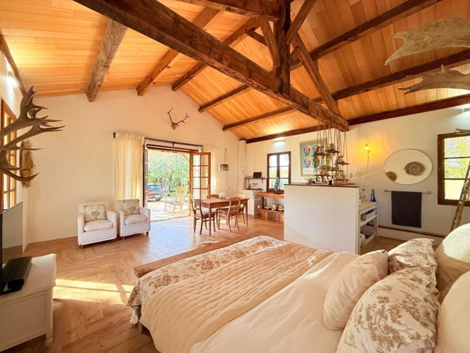 Photos 25 - Prestige - Un grand balcon royale dans la verdure, une maison de caractère et un gîte indépendant