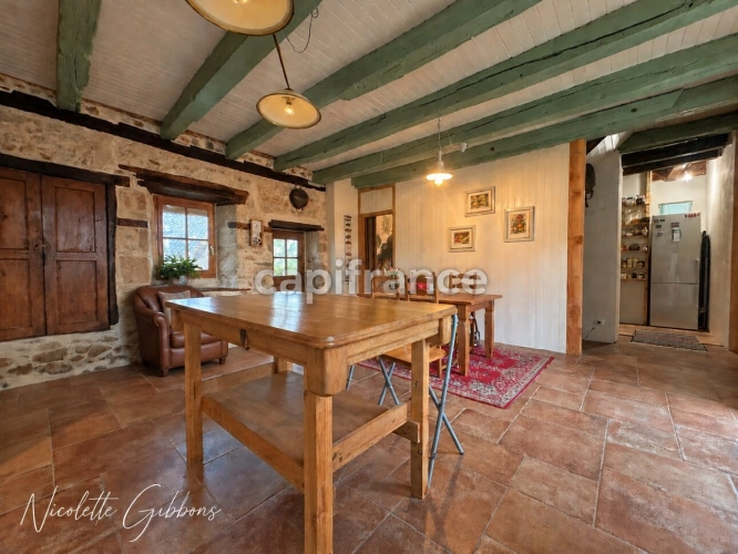 Photos 6 - Prestige - CORRÈZE – PROPRIÉTÉ SUR 6 HECTARES, SOURCE, FORET AVEC MAISON PRINCIPALE ET 4 GÎTES – VALLÉE DE LA DORDOGNE