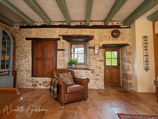 Photos 8 - Prestige - CORRÈZE – PROPRIÉTÉ SUR 6 HECTARES, SOURCE, FORET AVEC MAISON PRINCIPALE ET 4 GÎTES – VALLÉE DE LA DORDOGNE