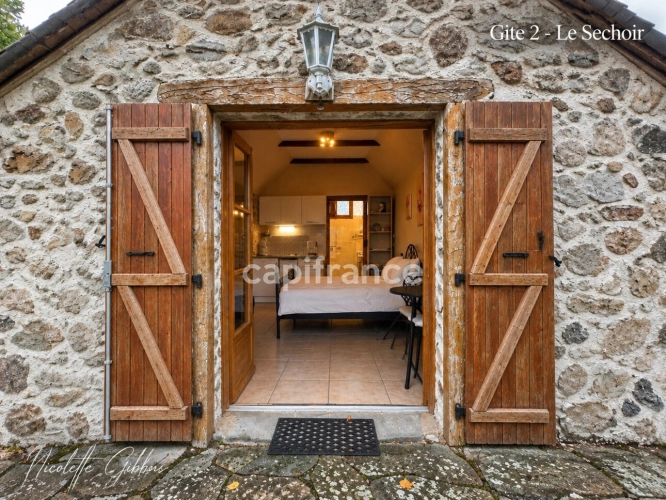 Photos 33 - Prestige - CORRÈZE – PROPRIÉTÉ SUR 6 HECTARES, SOURCE, FORET AVEC MAISON PRINCIPALE ET 4 GÎTES – VALLÉE DE LA DORDOGNE