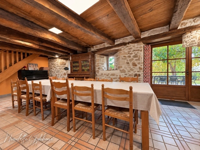Photos 51 - Prestige - CORRÈZE – PROPRIÉTÉ SUR 6 HECTARES, SOURCE, FORET AVEC MAISON PRINCIPALE ET 4 GÎTES – VALLÉE DE LA DORDOGNE