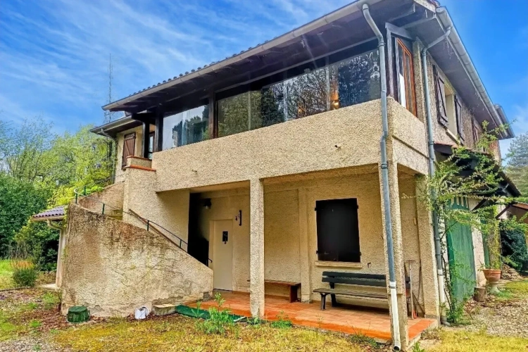 Photos 1 - Prestige - Maison 249 M2 avec terrain