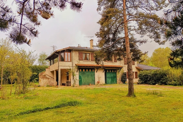 Photos 20 - Prestige - Maison 249 M2 avec terrain