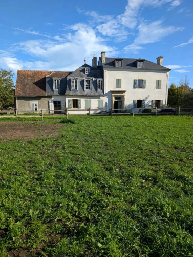 Photos 1 - Prestige - Région Caen . Maison de maitre à rénover