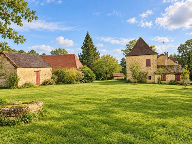 Photos 24 - Rurale - Corps de ferme  7 pièce(s) 175 m2