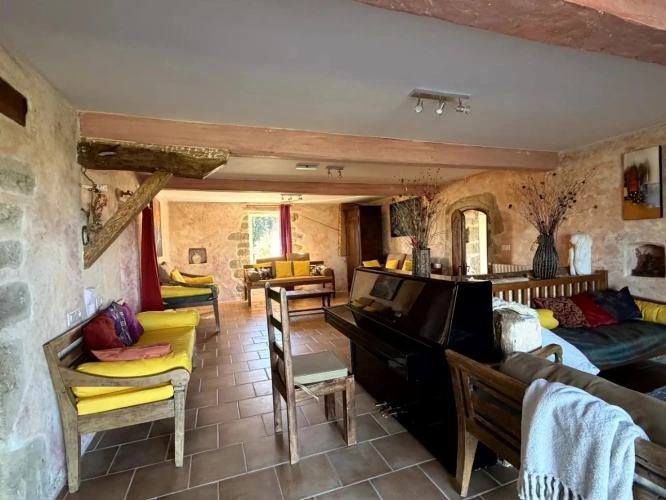 Photos 16 - Touristique - ENTRE TOULOUSE ET CARCASSONNE, UN ENSEMBLE IMMOBILIER D''EXCEPTION AU BORD DU LAC DE LA GANGUISE