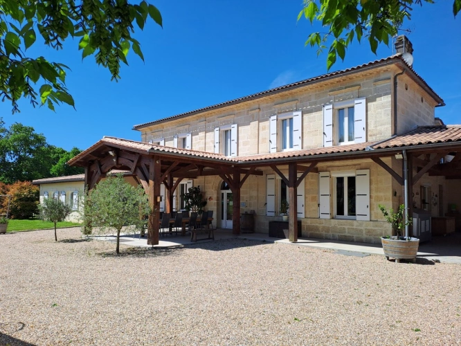 Photos 1 - Prestige - Propriete à vendre 12 pièces proche de SAINT ANDRE DE CUBZAC (33)