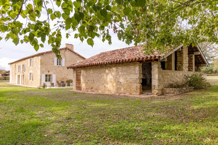 Photos 1 - Prestige - Maison Ordan Larroque 250.96 m2