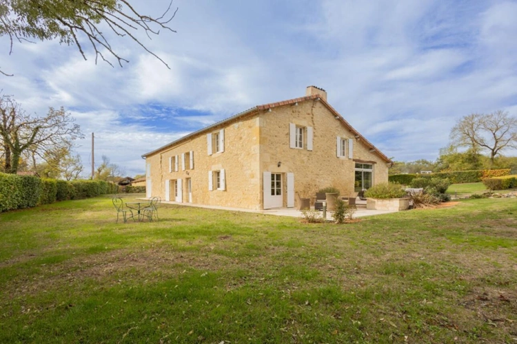 Photos 2 - Prestige - Maison Ordan Larroque 250.96 m2