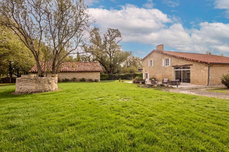 Photos 11 - Prestige - Maison Ordan Larroque 250.96 m2