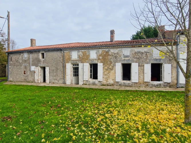 Photos 4 - Prestige - Propriete à vendre 9 pièces proche de LUSSANT (17)