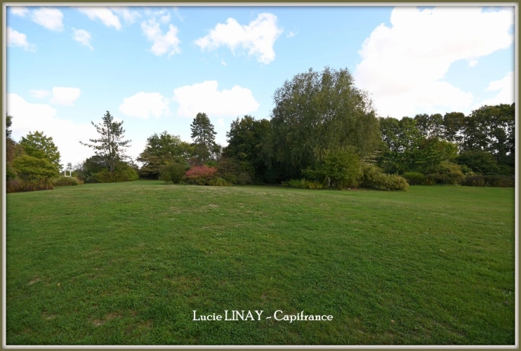 Photos 22 - Prestige - Domaine paysager reconnu avec parc floral, batiments et terres agricoles