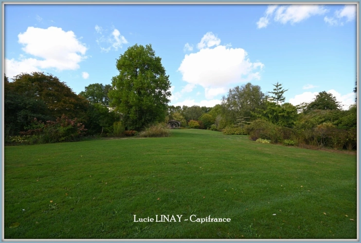 Photos 24 - Prestige - Domaine paysager reconnu avec parc floral, batiments et terres agricoles