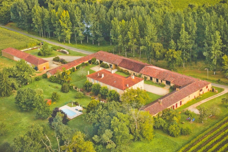 Photos 1 - Prestige - Château à vendre BAS ARMAGNAC (32) - Avec deux gîtes, dépendances, piscine et parc - 19 ha de vignes et terres