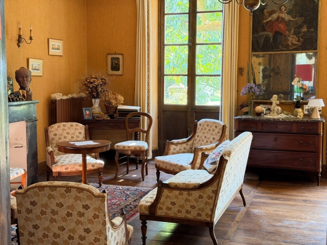 Photos 7 - Prestige - Château à vendre BAS ARMAGNAC (32) - Avec deux gîtes, dépendances, piscine et parc - 19 ha de vignes et terres