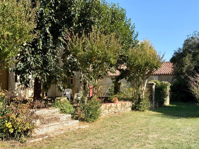Photos 38 - Prestige - Château à vendre BAS ARMAGNAC (32) - Avec deux gîtes, dépendances, piscine et parc - 19 ha de vignes et terres