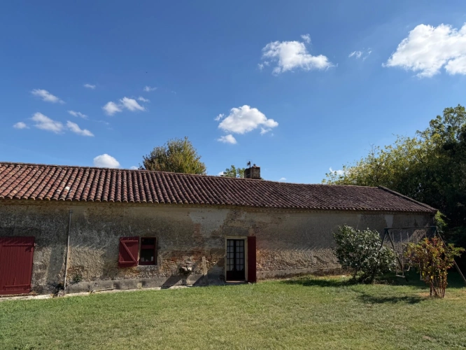 Photos 53 - Prestige - Château à vendre BAS ARMAGNAC (32) - Avec deux gîtes, dépendances, piscine et parc - 19 ha de vignes et terres