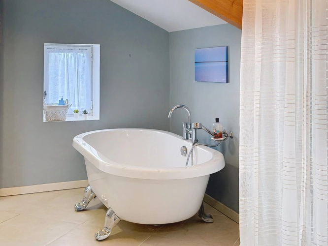 Photos 23 - Prestige - Propriété à vendre 9 pièces MASCARAS (32) - 465 m2 avec dépendances et piscine intérieure - 2,3 hectares de terres, parc et jardin