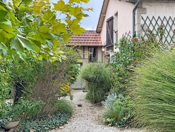 Photos 47 - Prestige - Propriété à vendre 9 pièces MASCARAS (32) - 465 m2 avec dépendances et piscine intérieure - 2,3 hectares de terres, parc et jardin