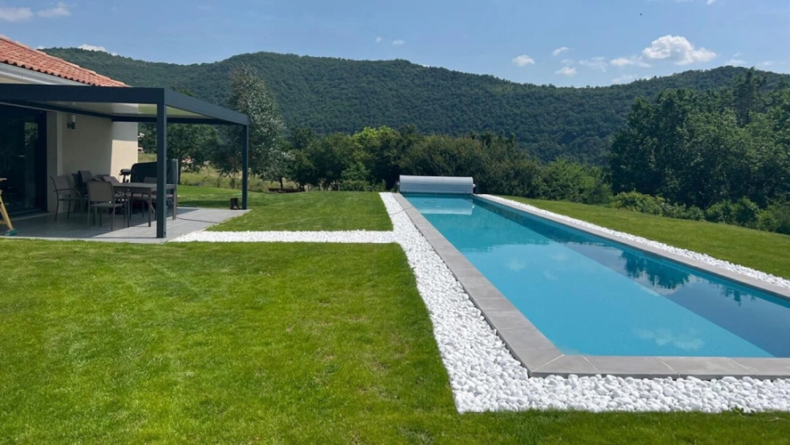 Photos 1 - Prestige - Sublime maison BBC avec piscine garage et T2 indépendant