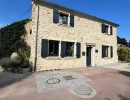 Vignette - Tourist - Maison en pierre divisée en 4 Gîtes à thèmes