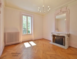 Vignette - Prestige - Propriete à vendre 14 pièces BOURG EN BRESSE (01)