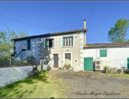 Vignette - Équestre - Propriété à vendre 5 pièces SOUDAN (79) 141 m² habitable - terrain 2.6 hectares - 3 ch - dépendances 4 box