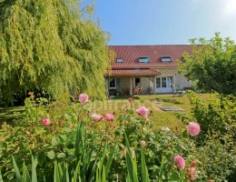 Vignette - Touristique - 10 mn de Wimereux - Proprieté à vendre 9 pièces BAZINGHEN - 1ha2 - 363 m² habitable