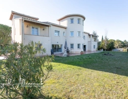 Vignette - Prestige - AUDE, En périphérie de Carcassonne, maison 390m² sur parc clos possibilité gîte
